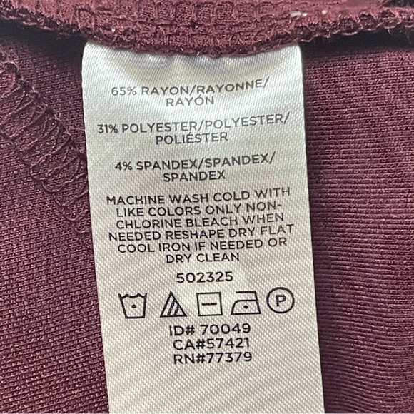 Ann Taylor Factory Maroon Elastic Waist Pencil Skirt - Size XS Petite - Picture 7 of 7